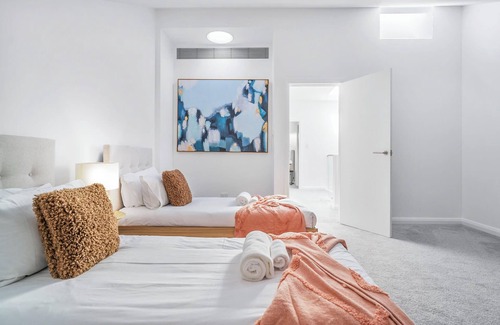 Balmain House | Tranquil Haven in Balmain