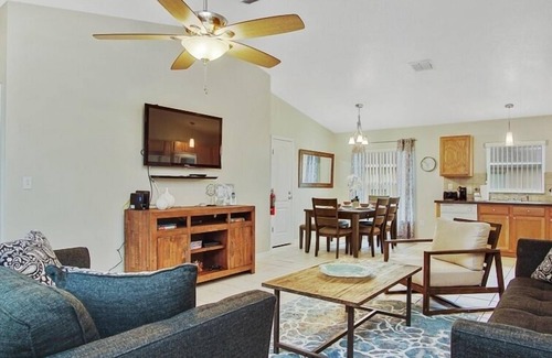Sandy Ridge Villa | Tranquil Hideaway At Sandy Ridge 4 Bedroom Home
