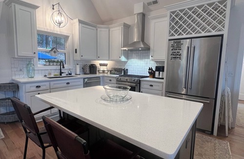 Mills River House | Tranquil Hillside Getaway-Asheville Retreat with 3BR/3BA, 2 Decks. Pet Friendly!