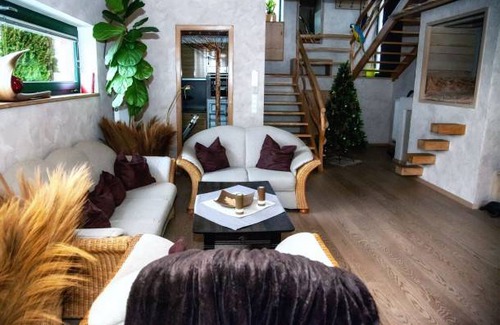 Blossersberg House | Tranquil Holiday Home in Blossersberg with Private Terrace