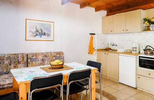 Kantanos-Selino House | Tranquil Holiday Home in Palaiochora near Sea Beach