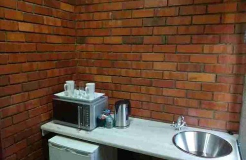 Komani Bed & Breakfast | Tranquil House Bed and Breakfast