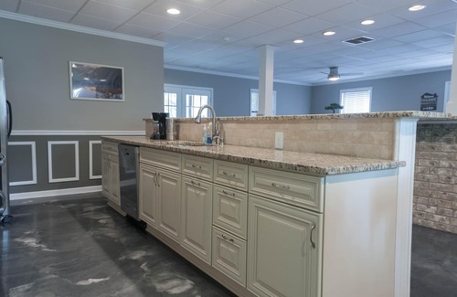 Eatonton House | Tranquil lake GET-A-WAY