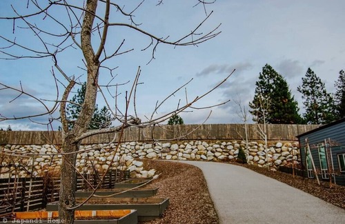 Coeur d'Alene House | Tranquil Lake Living at Bright, NEW Japandi Home