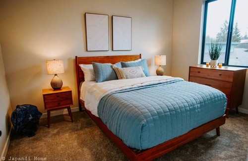 Coeur d'Alene House | Tranquil Lake Living at Bright, NEW Japandi Home
