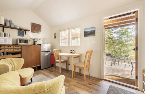 Santa Cruz House | Tranquil Mountain Retreat in Santa Cruz