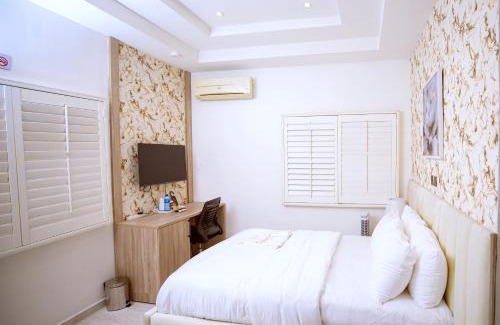 Lekki Phase 1 Hotel | Tranquil Oasis Hotel