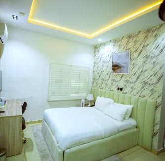 Lekki Phase 1 Hotel | Tranquil Oasis Hotel