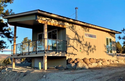 Okanagan-Similkameen Cabin | Tranquil private getaway at this beautiful cabin on 3 acres on Anarchist mtn.