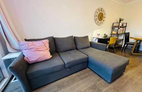 Chatswood Apartment | Tranquil Retreat in Chatswood