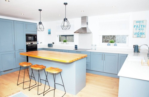 Port Isaac House | Tranquil retreat in a beautiful hamlet, minutes from the sea & stunning beaches