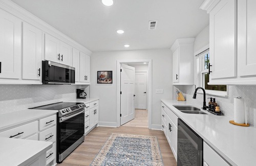 Bella Vista House | Tranquil Retreat in the Highlands, pet friendly upon approval