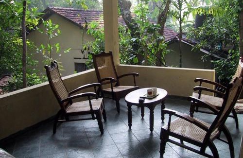 Rumassala House | Tranquil Retreat