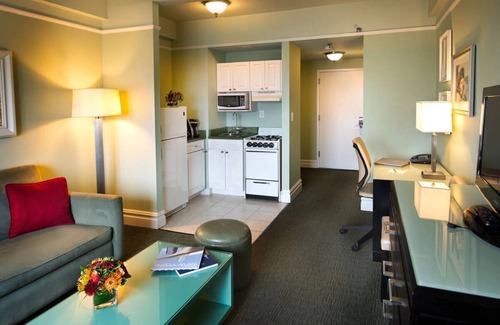 Central Park West Hotel | Tranquil Room Perfect for Central Upper West Side Stays