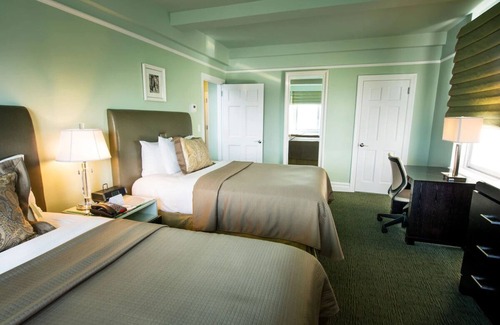 Central Park West Hotel | Tranquil Room Perfect for Central Upper West Side Stays