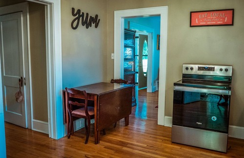 Elizabethton House | Tranquil TN Escape! Book Your Stay In Elizabethton