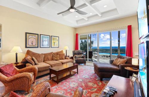 Wimberley House | Tranquil Vista