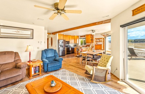 Belfair House | Tranquil Waterfront Home. Private Hot Tub.