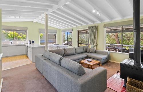 Quindalup House | Tranquil Waters