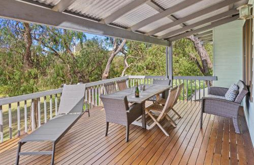 Quindalup House | Tranquil Waters