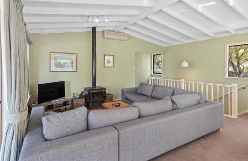 Quindalup House | Tranquil Waters