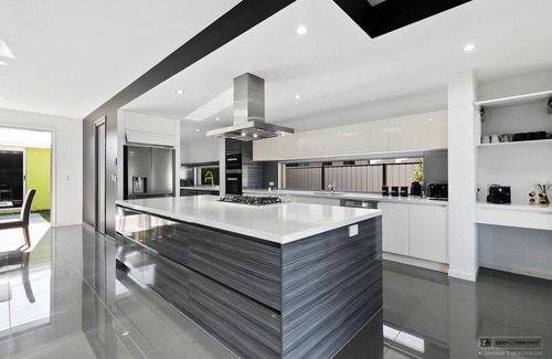 Banksia Beach House | Tranquilita Haven
