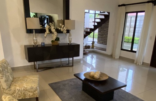 Damas House | Tranquility 10 kilometers from Manuel Antonio Park
