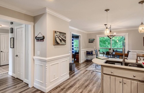 Troutman House | Tranquility Bay
