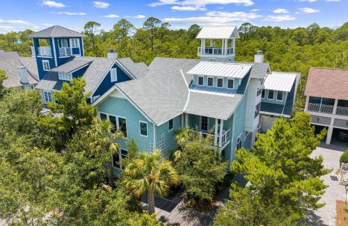WaterSound Beach House | Tranquility on the Preserve
