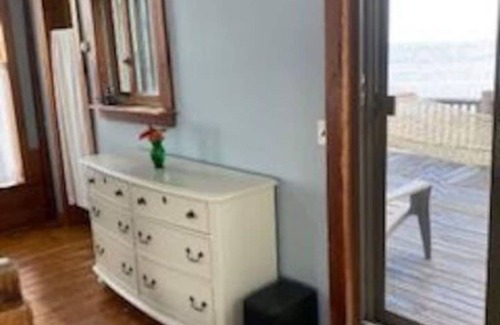 Plymouth House | Tranquility & Privacy on Plymouth Beach!
