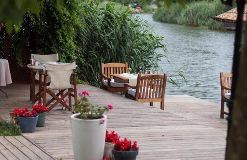 Agva Cabin | Tranquilla River Lodge