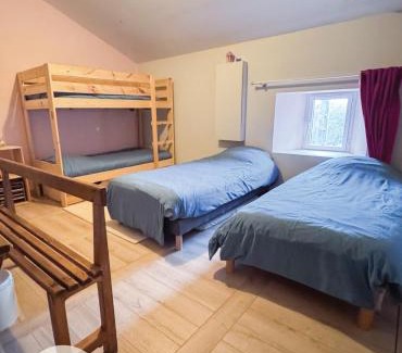 Saint-Laurent-sur-Sevre House | Tranquiloue - Maison spacieuse à 8min du PuyduFou