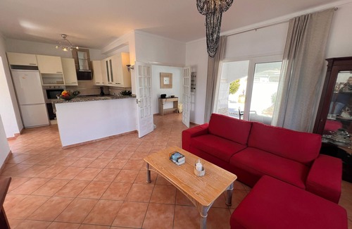 Torrox Costa Ski Chalet | Tranquilo y Acogedor Chalet en Torrox Costa