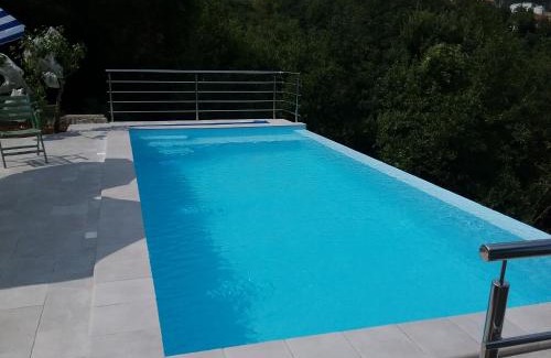 Opric Apartment | Tranquity Studio Apartment Ika