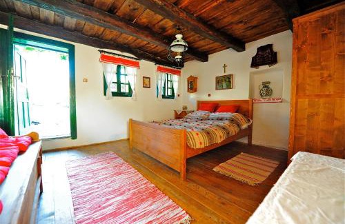 Vetca Apartment | Transylvanian country house