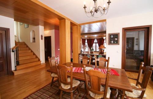 Predeal House | Transylvanian Villa
