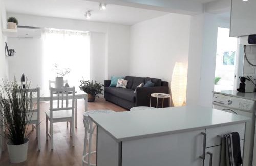 Benimaclet Apartment | Tranvia a la Playa Malvarrosa
