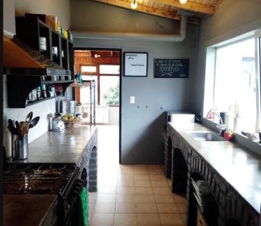 Macrozona Bahia Redonda y Primeros Faldeos Bed & Breakfast | Trastienda Guest House