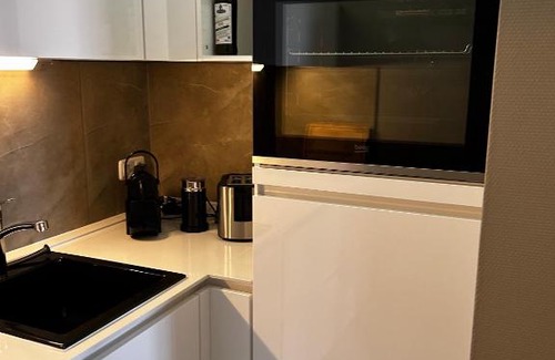 Mitte Apartment | Traumhafter Altbaucharme in zentraler Lage