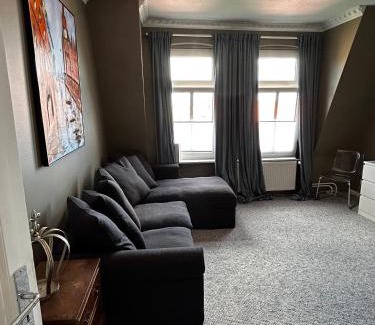 Mitte Apartment | Traumhafter Altbaucharme in zentraler Lage