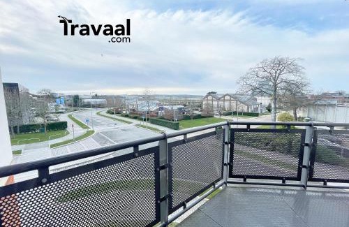Rushmoor District Apartment | Travaal.©om - 2 Bed Serviced Apartment Farnborough