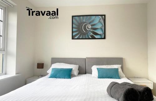 Rushmoor District Apartment | Travaal.©om - 2 Bed Serviced Apartment Farnborough