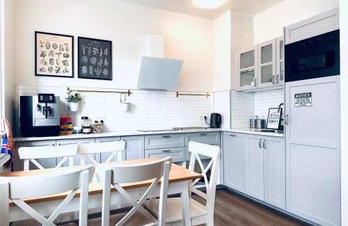 Downtown House | Travel Inn