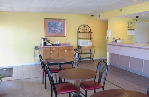 Lugoff Hotel | Travel Inn