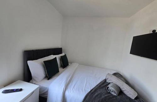 Northenden Apartment | Travel Stopzzz