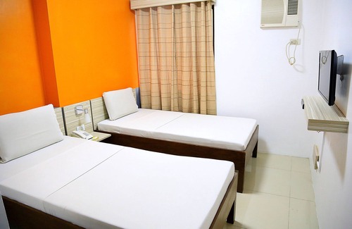 Cebu Hotel | Travelbee Business Inn