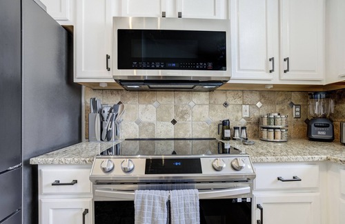 Colorado Springs House | Traveler's Terrace