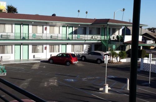 Ventura Hotel | Travelers Beach Inn