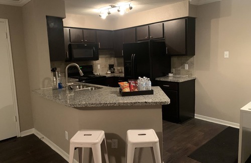 South Main Apartment | Travelers dream! 1bd 1 bath getaway