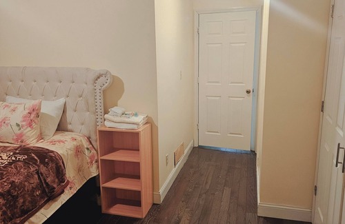 Newark House | Travelers Long Stay wit Private Bathroom